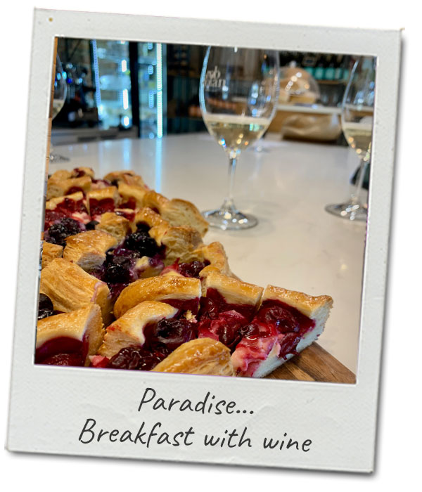 pastries-with-wine